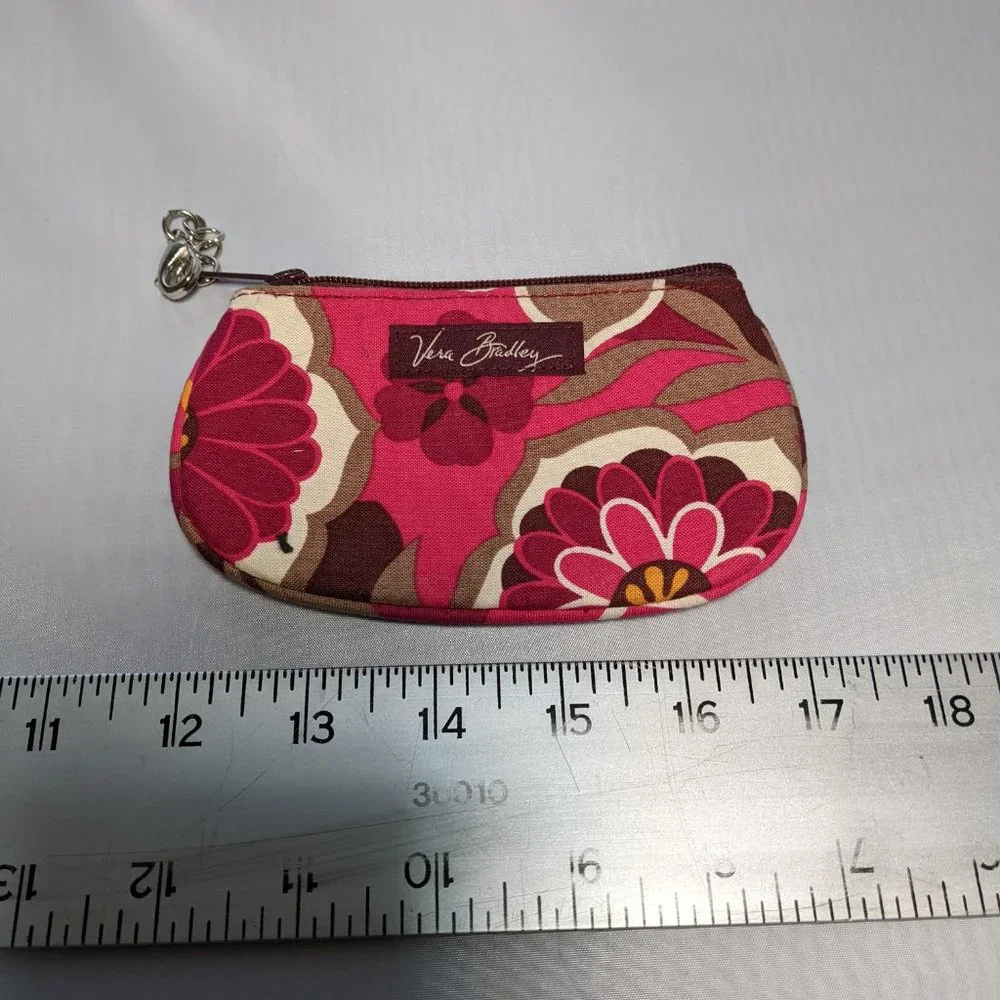 Vera Bradley Zip Clip in Carnaby - Picture 3 of 5